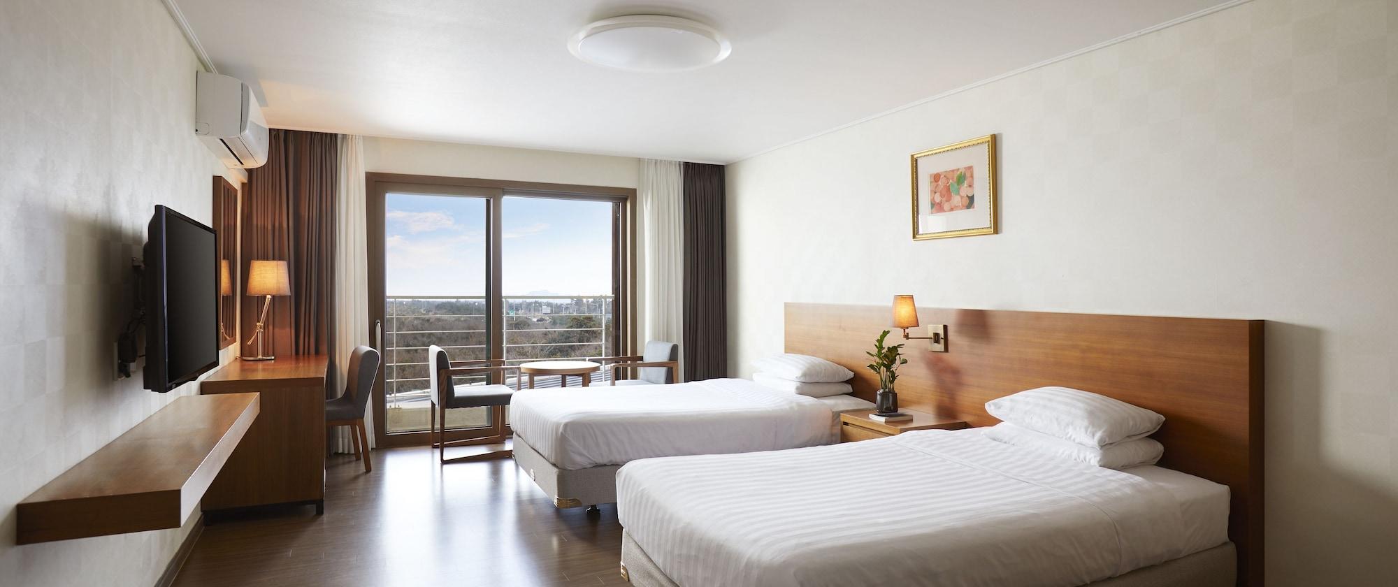 เชจู แอโร่สเปซ โฮเต็ล Hotel ซอกวีโพ ภายนอก รูปภาพ